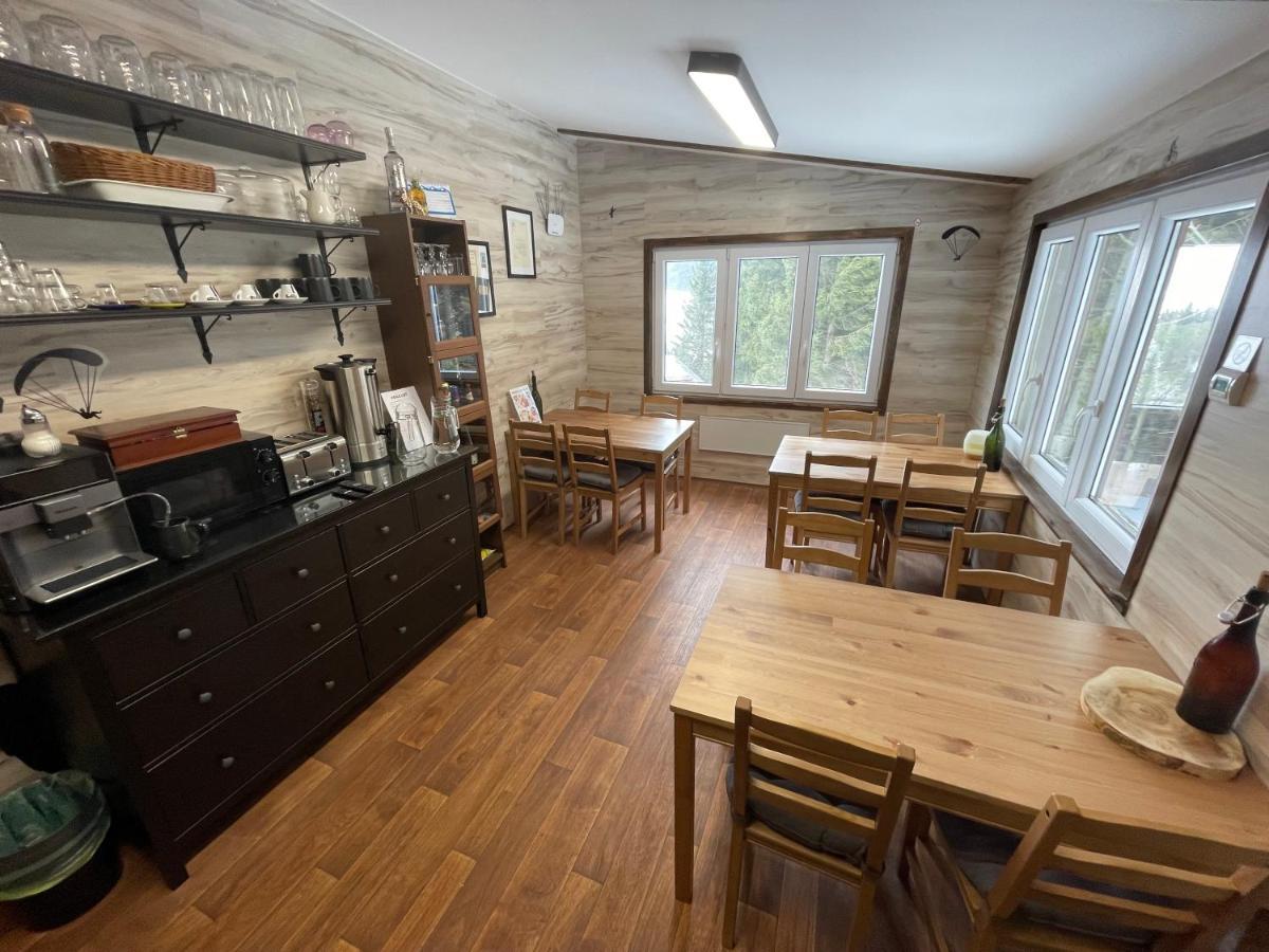 Wolf House Klinovec Hotel Loučná pod Klínovcem Екстериор снимка