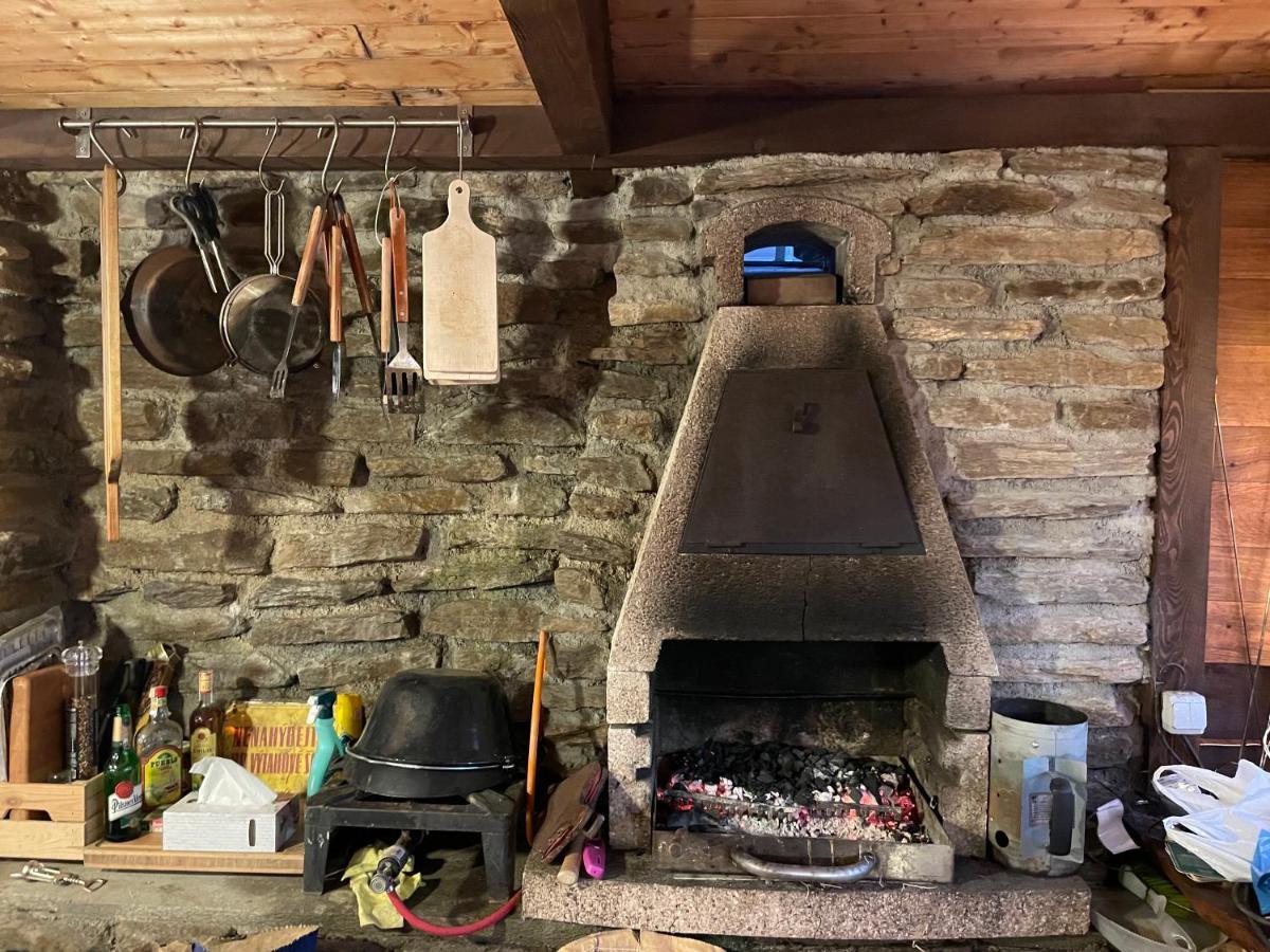 Wolf House Klinovec Hotel Loučná pod Klínovcem Екстериор снимка